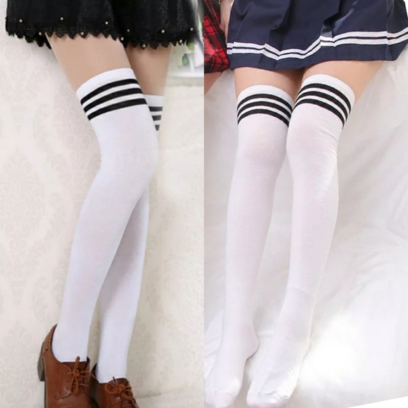 Over the knee white with stipes socks - Picture 2 of 4